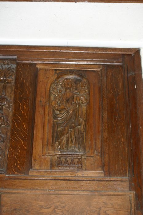 panneaux sculptés de l'ancienne chaire à prêcher, détail - © Ministère de la Culture (France), Conservation des antiquités et des objets d’art de l'Oise - Tous droits réservés
