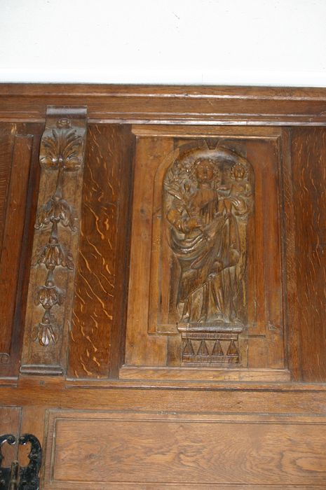 panneaux sculptés de l'ancienne chaire à prêcher, détail - © Ministère de la Culture (France), Conservation des antiquités et des objets d’art de l'Oise - Tous droits réservés
