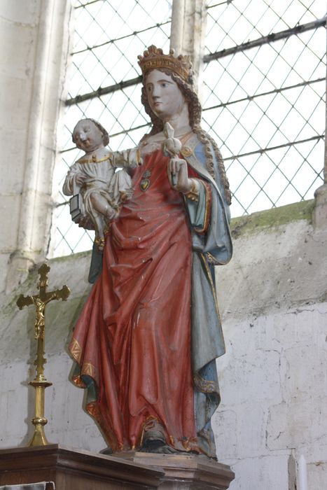 statue : Vierge à l'Enfant