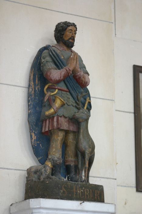 statue : Saint Hubert