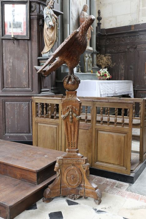 lutrin (lutrin-aigle)