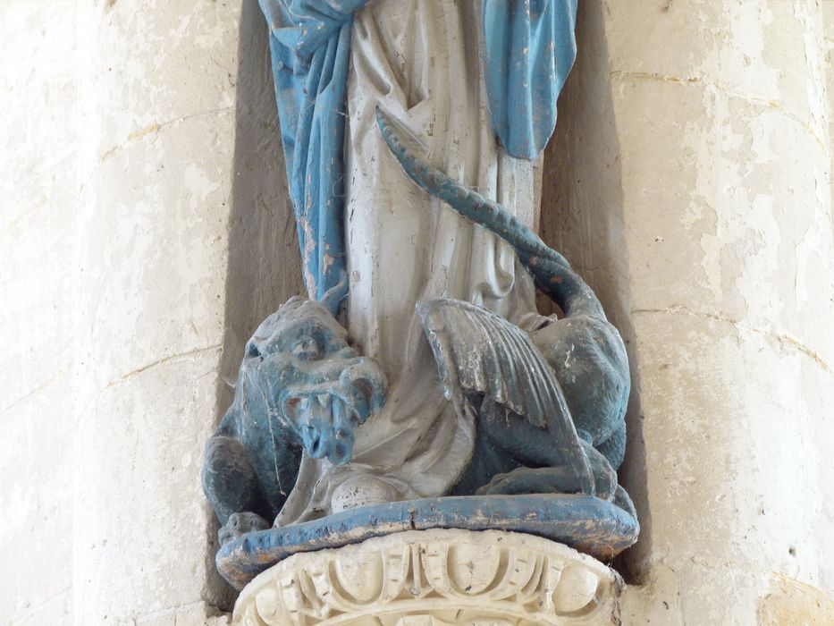 statue : Sainte Marguerite, détail