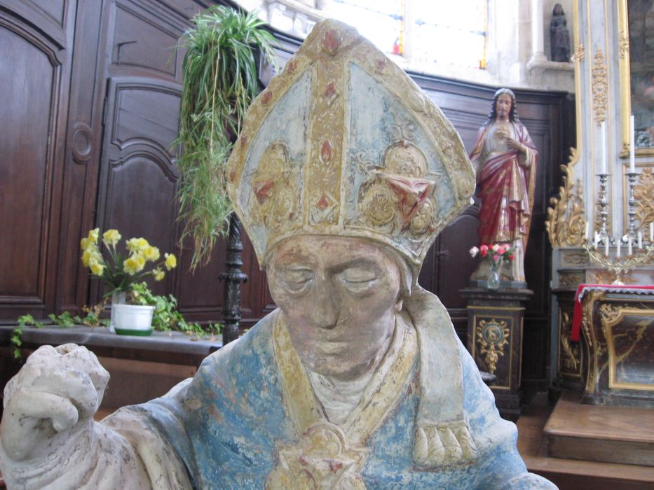 statue : Saint Nicolas