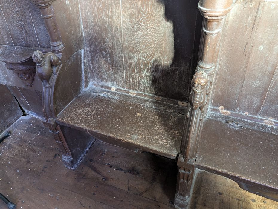 stalles, vue partielle