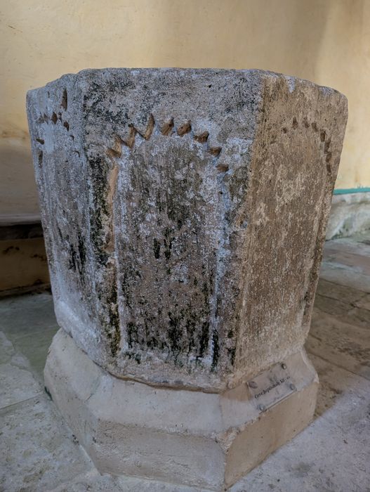 fonts baptismaux (cuve baptismale à infusion)