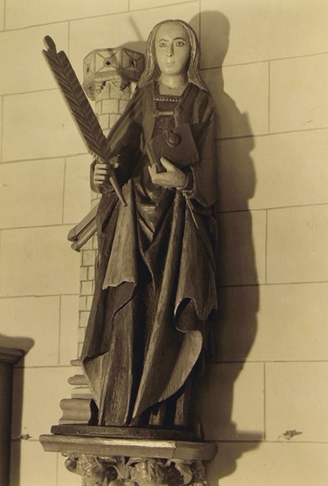 statue : sainte Barbe - © Ministère de la Culture (France), Conservation des antiquités et des objets d’art du Pas-de-Calais – Tous droits réservés