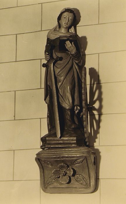 statue : sainte Catherine d'Alexandrie - © Ministère de la Culture (France), Conservation des antiquités et des objets d’art du Pas-de-Calais – Tous droits réservés