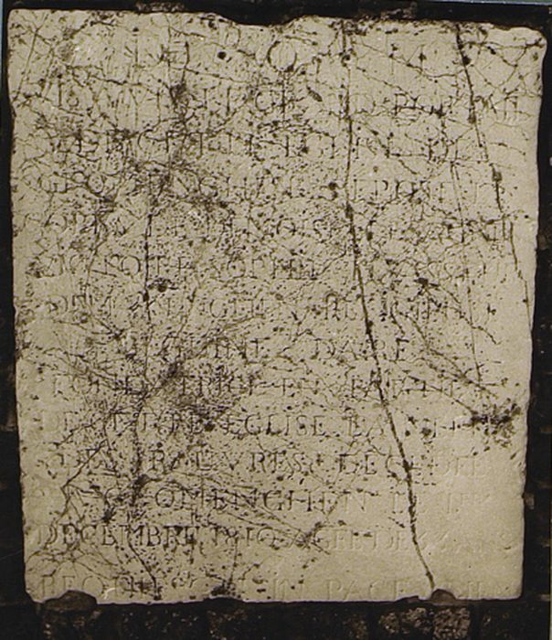 plaque funéraire d'Agnès-Victoire-Sophie Levasseur, religieuse d'Aire - © Ministère de la Culture (France), Conservation des antiquités et des objets d’art du Pas-de-Calais – Tous droits réservés