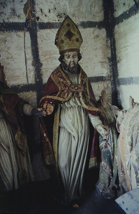 statue : Saint évêque - © Ministère de la Culture (France), Conservation des antiquités et des objets d’art du Pas-de-Calais – Tous droits réservés