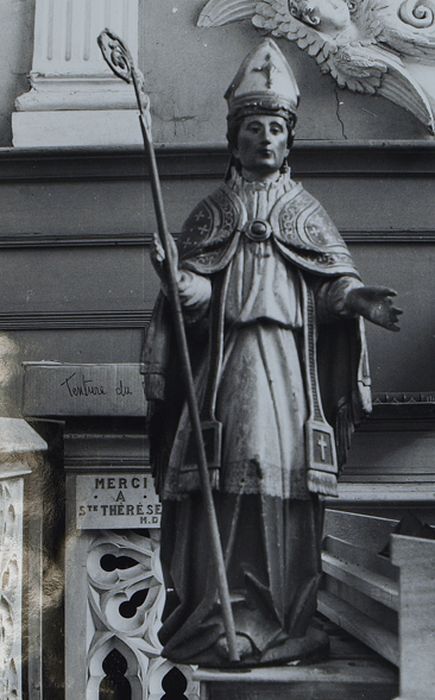 statue : Saint évêque