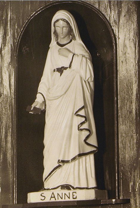 statue : Sainte Anne - © Ministère de la Culture (France), Conservation des antiquités et des objets d’art du Pas-de-Calais – Tous droits réservés 
