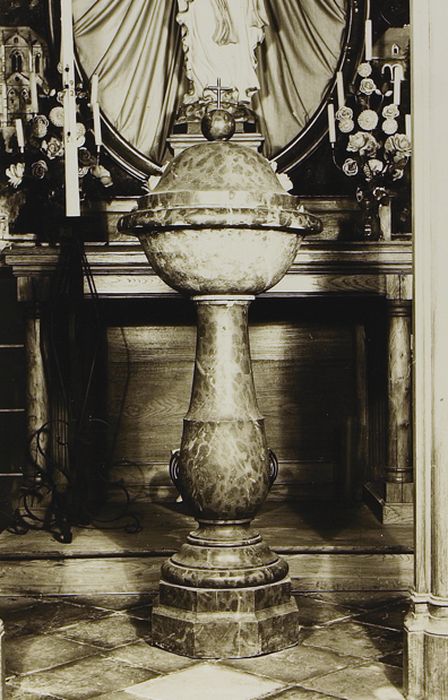 fonts baptismaux - © Ministère de la Culture (France), Conservation des antiquités et des objets d’art du Pas-de-Calais – Tous droits réservés
