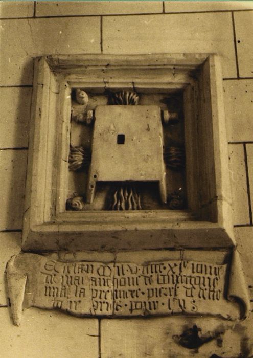 plaque commémorative - © Ministère de la Culture (France), Conservation des antiquités et des objets d’art du Pas-de-Calais – Tous droits réservés