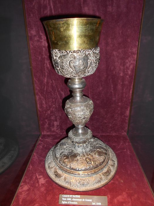 calice - © Ministère de la Culture (France), Conservation des antiquités et des objets d’art du Pas-de-Calais – Tous droits réservés 