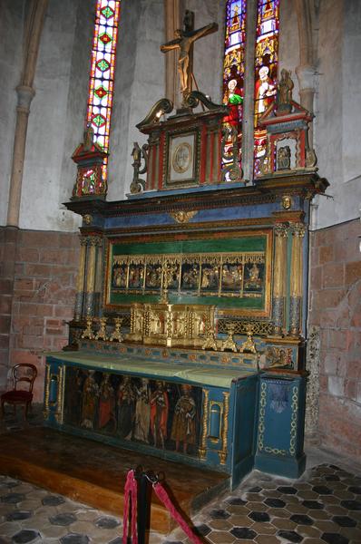 autel, retable, groupes sculptés (8) : scènes de la Passion (maître-autel), vue générale du tabernacle