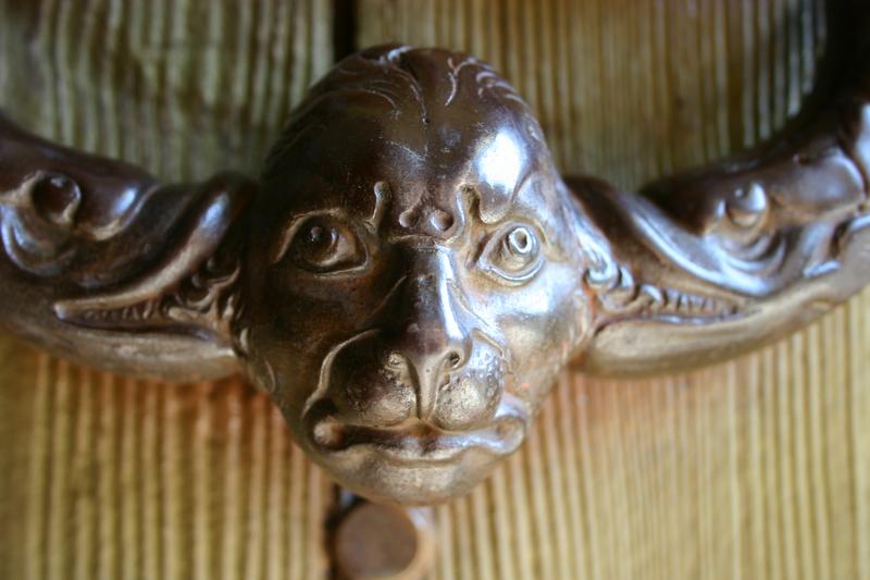 heurtoir, détail