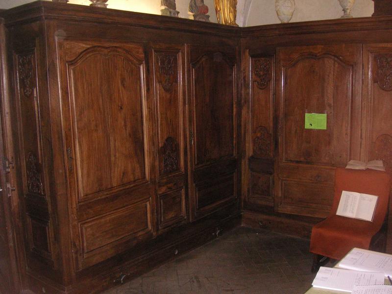 lambris de revêtement, placard : vue générale