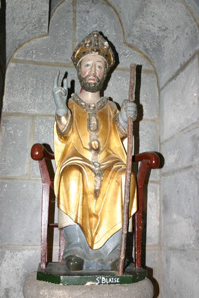 statue : saint Blaise, vue générale - © Ministère de la Culture (France), Conservation des antiquités et objets d'art du Puy-de-Dôme – Tous droits réservés