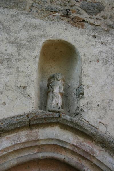 vue générale de la niche située au-dessus du porche Sud