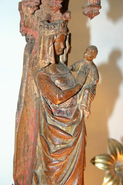 statue (statuette) : Vierge à l'Enfant dite Notre-Dame-de-Grâce, vue partielle