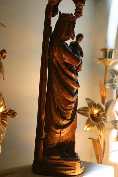 statue (statuette) : Vierge à l'Enfant dite Notre-Dame-de-Grâce, vue générale
