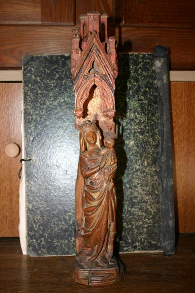 statue (statuette) : Vierge à l'Enfant dite Notre-Dame-de-Grâce, vue générale