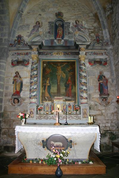 retable du maître-autel, tableau : Christ en croix entre la Vierge et saint Jean (le), vue générale