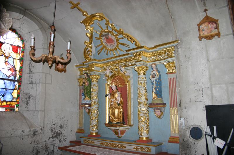 retable, statue : Vierge à l'Enfant dite Notre-Dame-des-lacs-de-la-Godivelle, vue générale