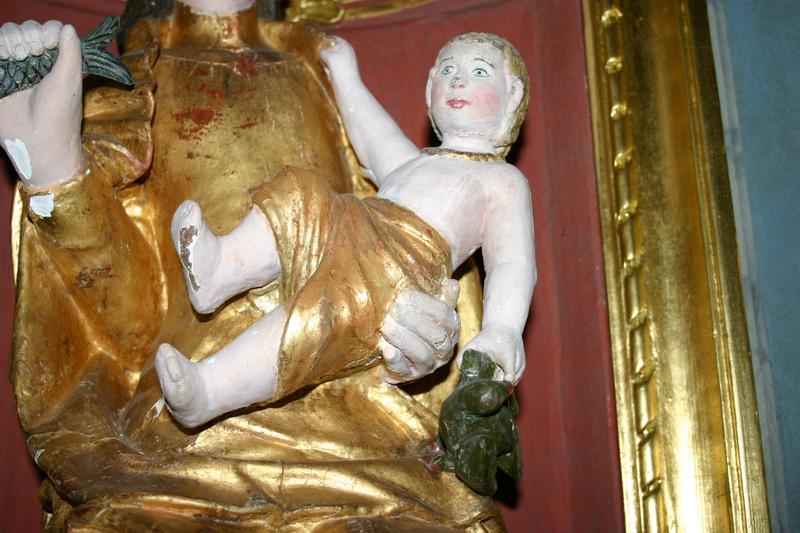 retable, statue : Vierge à l'Enfant dite Notre-Dame-des-lacs-de-la-Godivelle, détail