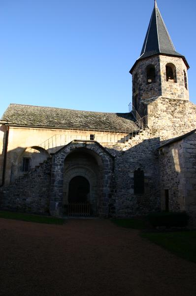 vue générale du porche d'entrée Sud