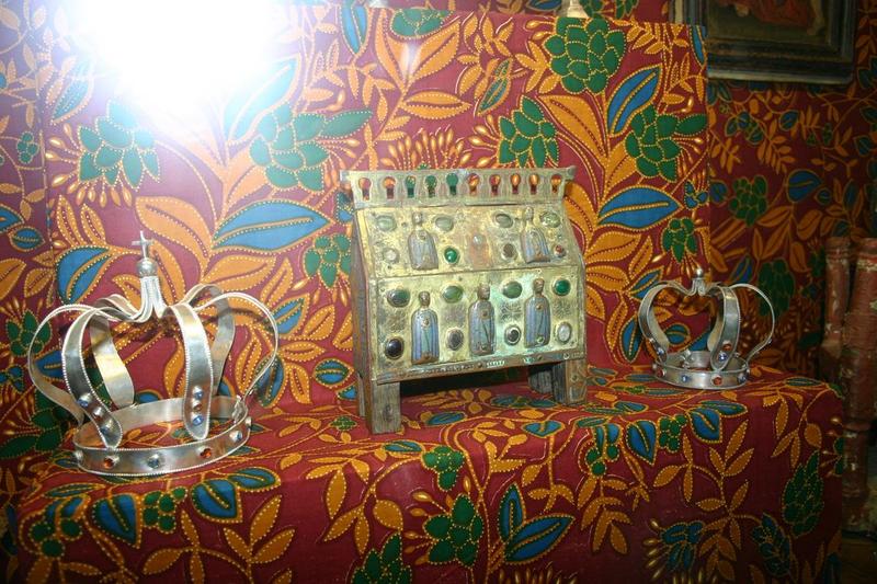 châsse, vue générale - © Ministère de la Culture (France), Conservation des antiquités et objets d'art du Puy-de-Dôme – Tous droits réservés