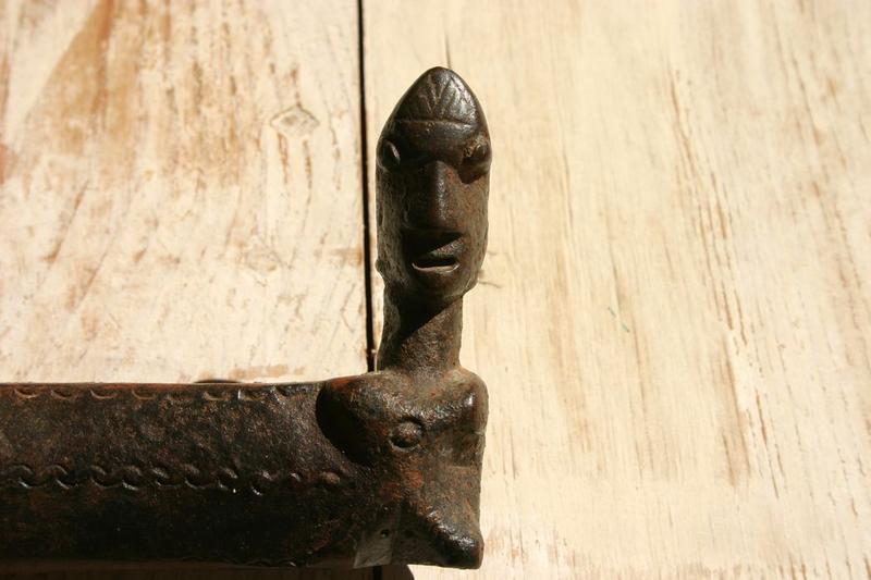 vantaux, détail du verrou