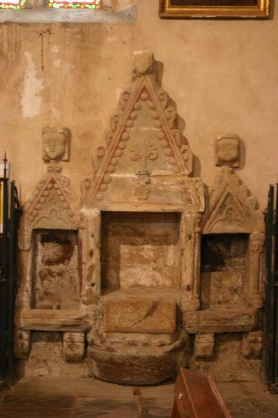 lavabo liturgique, vue générale