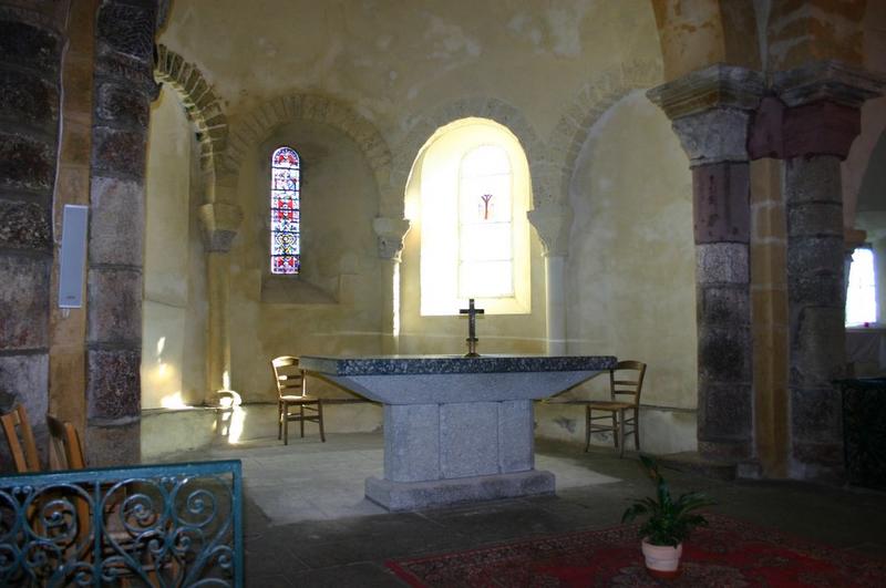 Eglise Notre-Dame de Ronzièresv  :ue générale du choeur