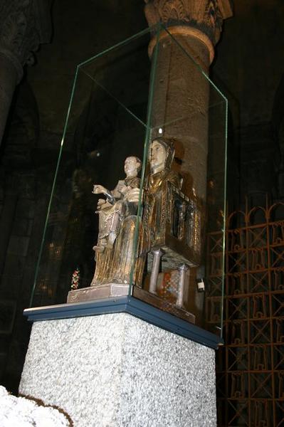 statue : Vierge en majesté, vue générale