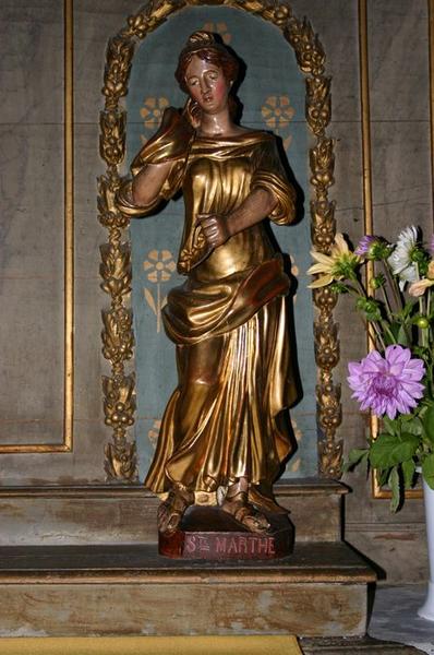 statue : sainte Marthe, vue générale