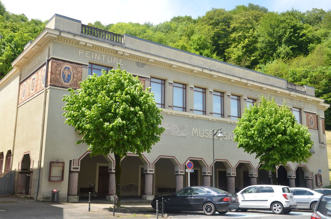 Musée Salies : Façade nord-est, vue générale