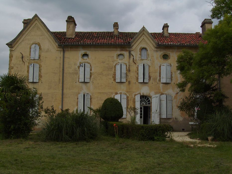 Domaine de Laborie : Façade sud-est du logis, vue partielle