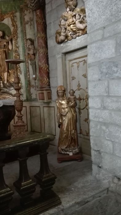 statue : Vierge à l'Enfant - © Ministère de la Culture (France), Conservation des antiquités et des objets d’art des Hautes-Pyrénées, tous droits réservés