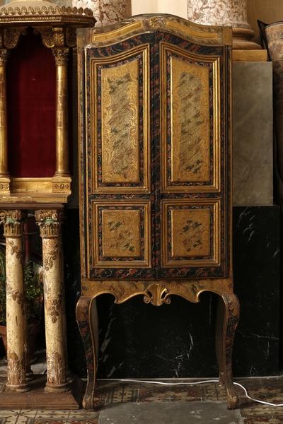 cabinet à deux vantaux, vue générale