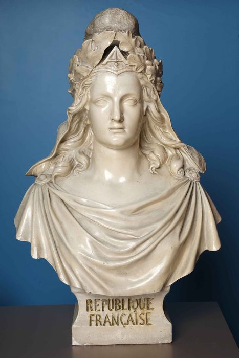 statue : buste de Marianne ou de la République - © Ministère de la Culture (France), Centre de conservation et de restauration du patrimoine des Pyrénées-Orientales – Tous droits réservés