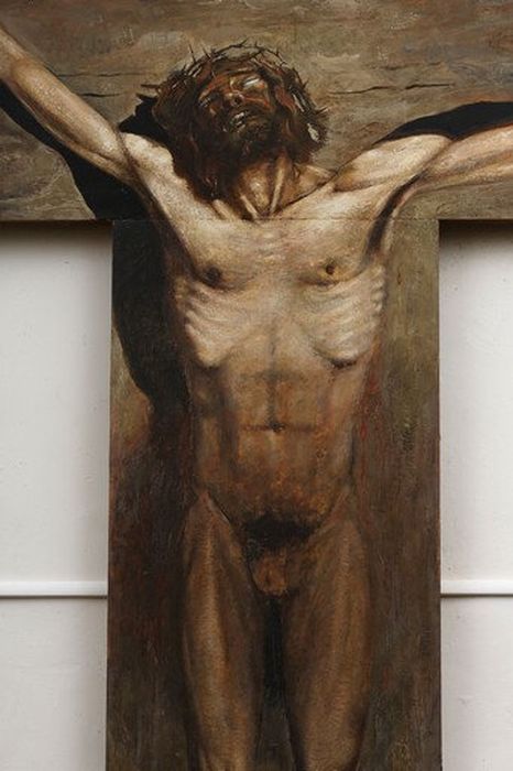 panneau peint du Christ en croix, vue partielle