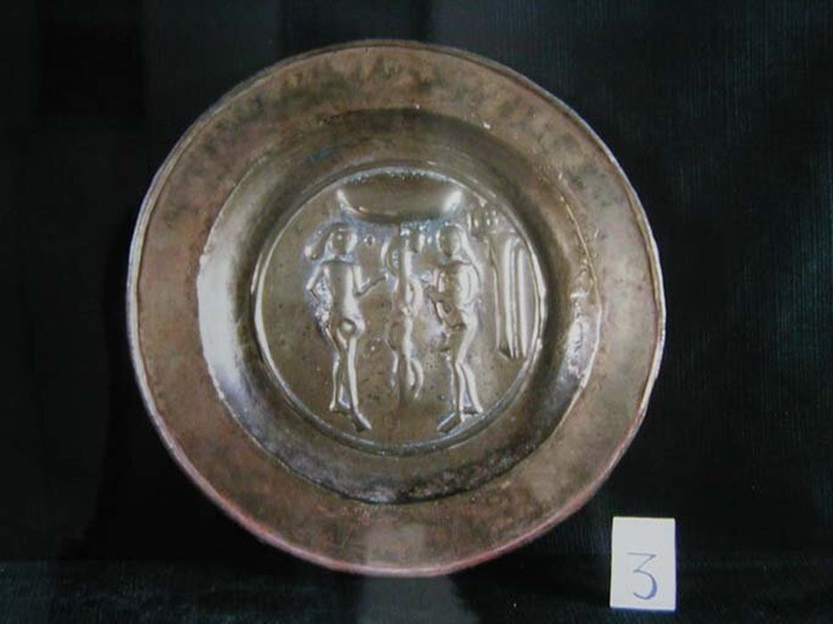 plat de quête n°3 - © Ministère de la Culture (France), Centre de conservation et de restauration du patrimoine des Pyrénées-Orientales – Tous droits réservés