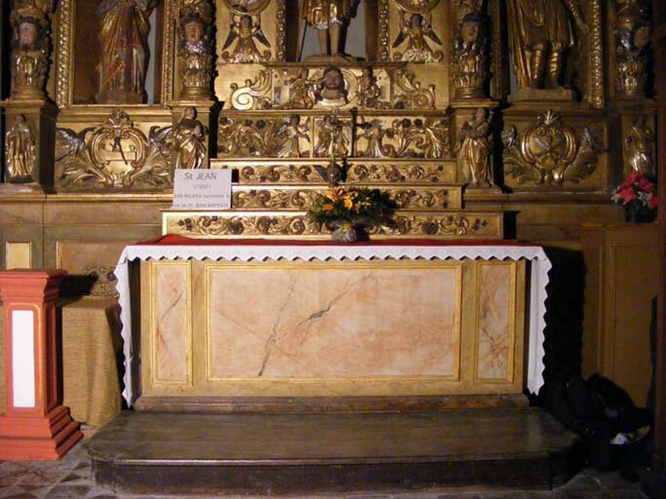 autel du retable de saint Jean - © Ministère de la Culture (France), Centre de conservation et de restauration du patrimoine des Pyrénées-Orientales – Tous droits réservés