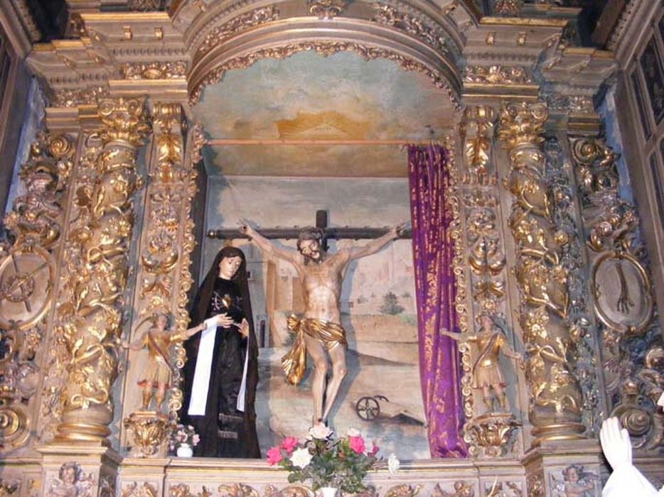 statue : Christ en croix - © Ministère de la Culture (France), Centre de conservation et de restauration du patrimoine des Pyrénées-Orientales – Tous droits réservés