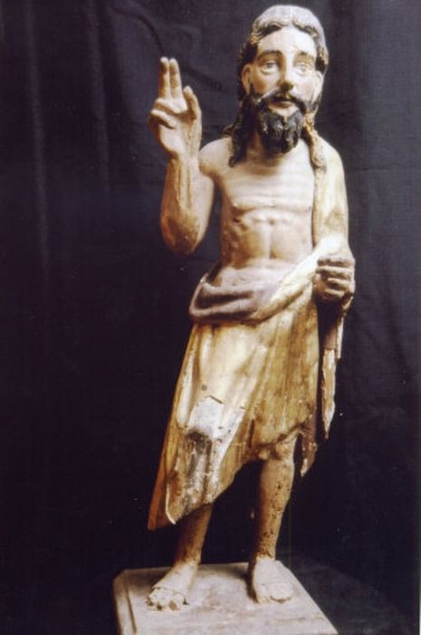 statue : Christ de la Résurrection - © Ministère de la Culture (France), Centre de conservation et de restauration du patrimoine des Pyrénées-Orientales – Tous droits réservés