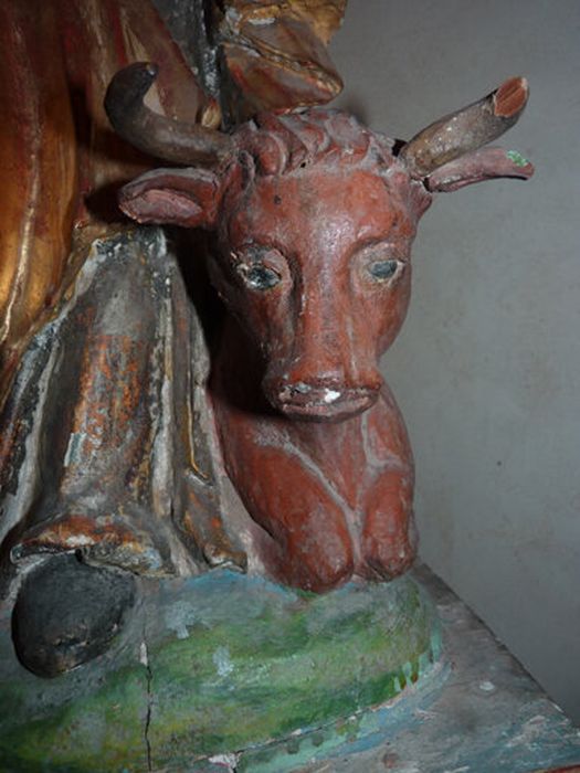 statue : Saint Luc rédigeant son Evangile, détail - © Ministère de la Culture (France), Centre de conservation et de restauration du patrimoine des Pyrénées-Orientales – Tous droits réservés