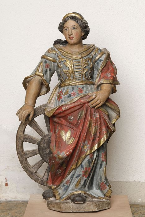 statue : Sainte Catherine d'Alexandrie - © Ministère de la Culture (France), Centre de conservation et de restauration du patrimoine des Pyrénées-Orientales – Tous droits réservés