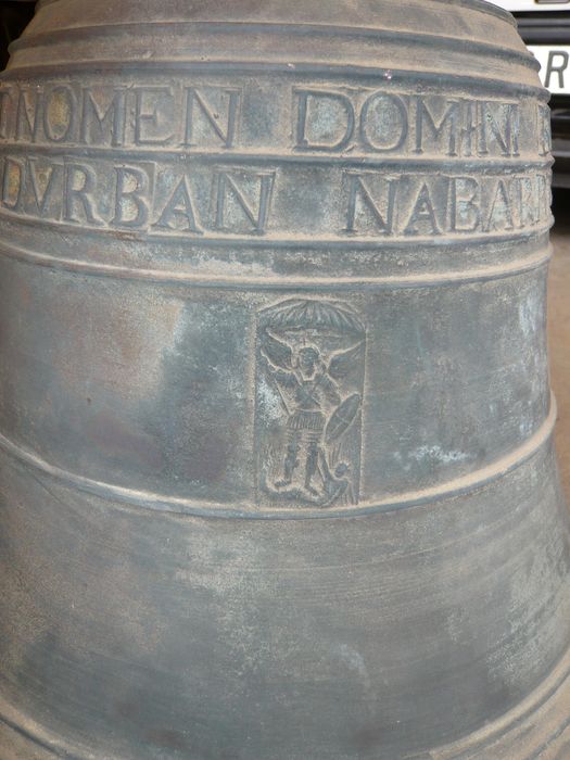 cloche, détail de l’inscription - © Ministère de la Culture (France), Centre de conservation et de restauration du patrimoine des Pyrénées-Orientales – Tous droits réservés