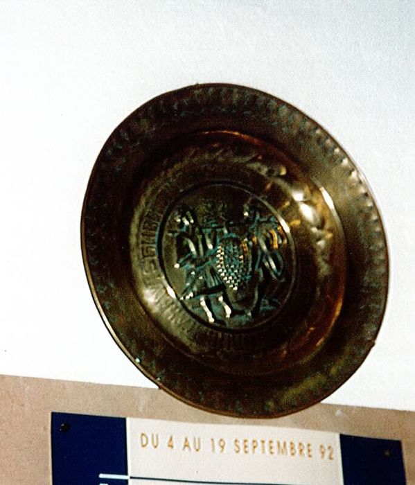 plat de quête (plat à offrandes)